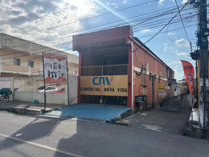 Loja CNV vista da rua